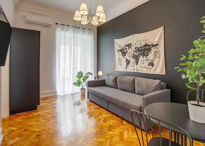 Home Out Rooms & Apartments
